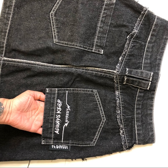 PEACEBIRD Frayed Denim Skirt - Picture 8 of 8